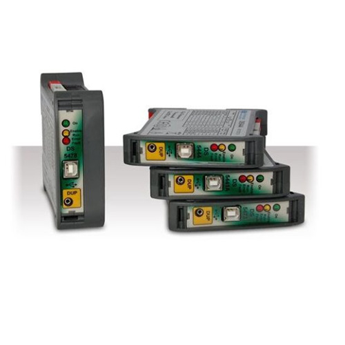 ���M����